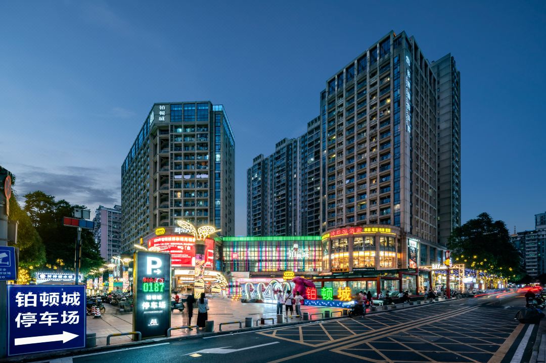 佛山嘉豪The Beautyof The East智能美宿（嶺南天地祖廟地鐵站店）