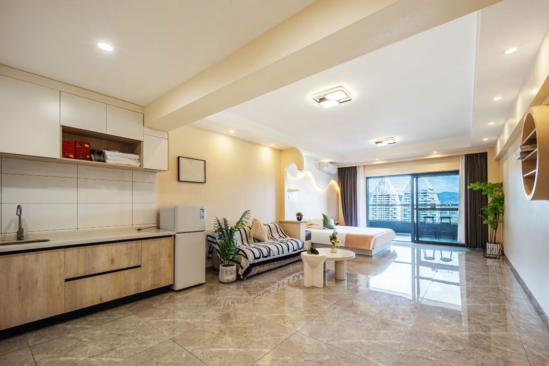 The Creekview - Riverside Highrise Suites