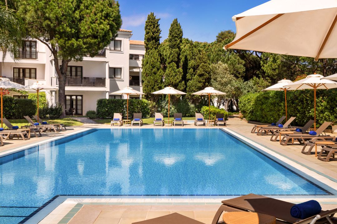 Pine Cliffs Suites