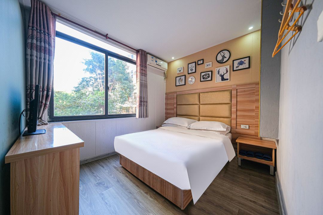 Yingbin Fashion Hotel (Fuzhou Cancer Hospital Wuliting Subway Station)