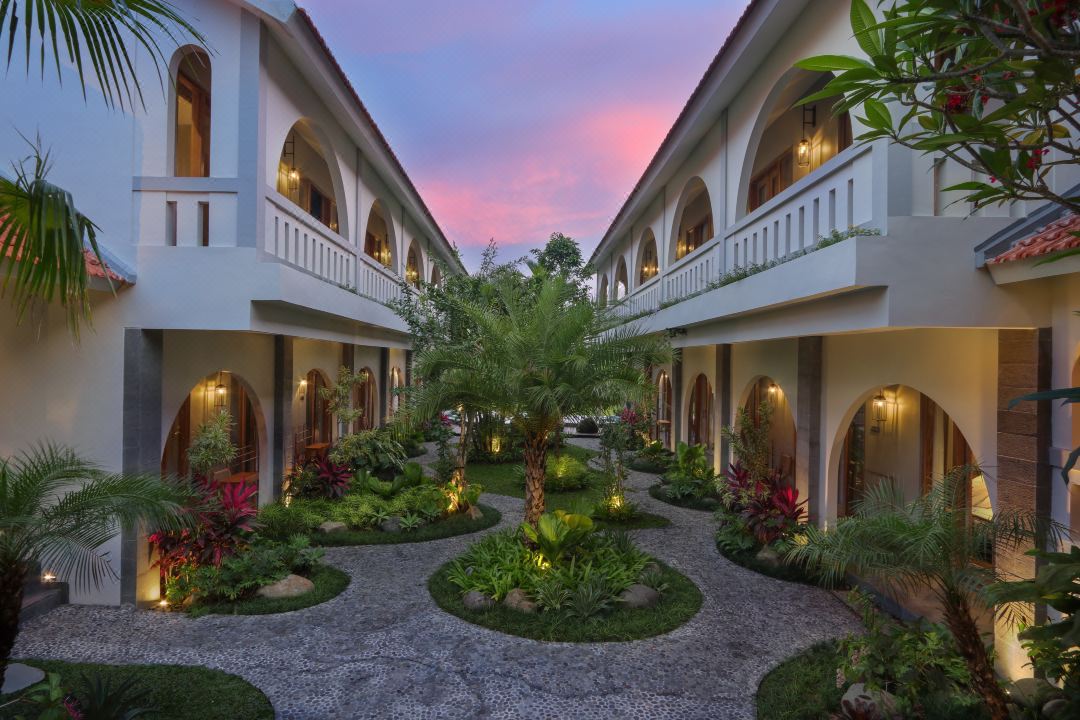 MAHALONA BALI STAY CANGGU