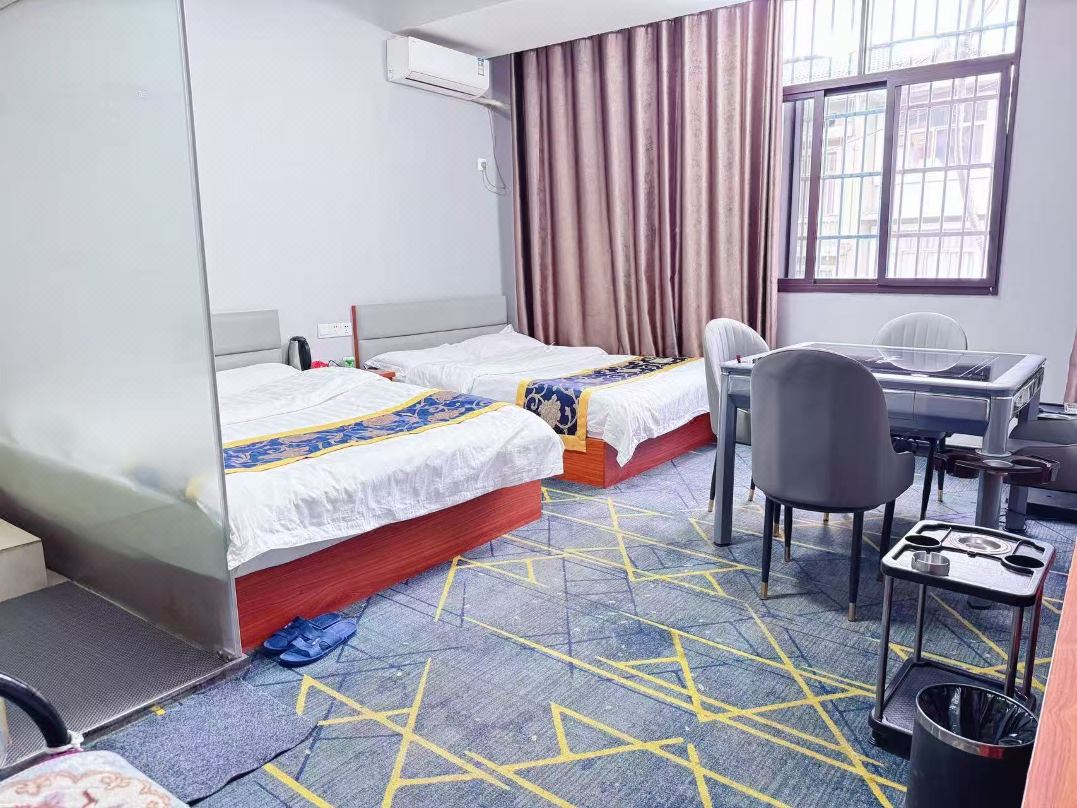 Elegant Restaurant Hotel (Shangrao Zatou Branch)