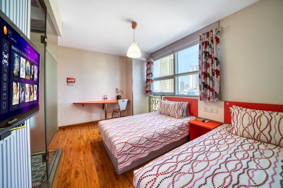 Pudding Hotel (Jinhua Yongsheng Shopping Plaza Jinhua Station Branch)