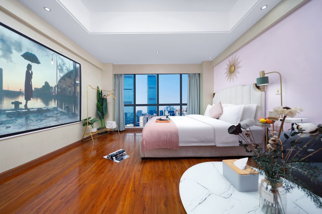 Yumi Yige Hotel (Changsha Wuyi Square IFS Store)