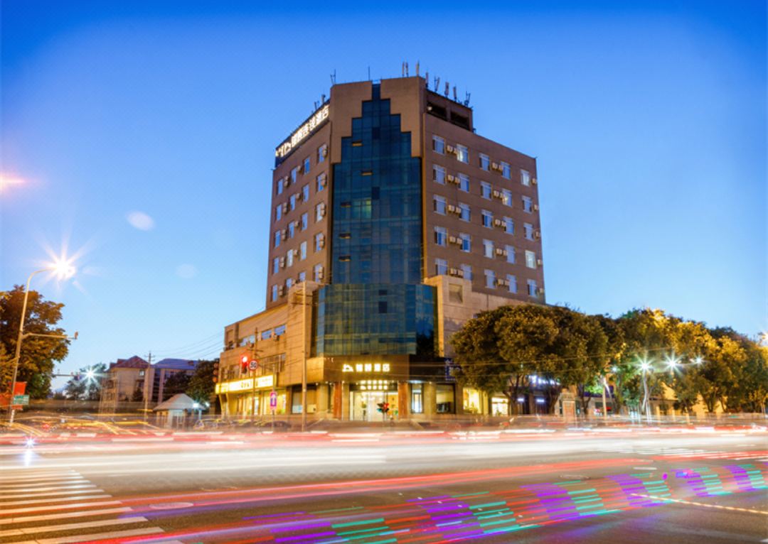 Jinyi Hotel (Hohhot Agricultural University )