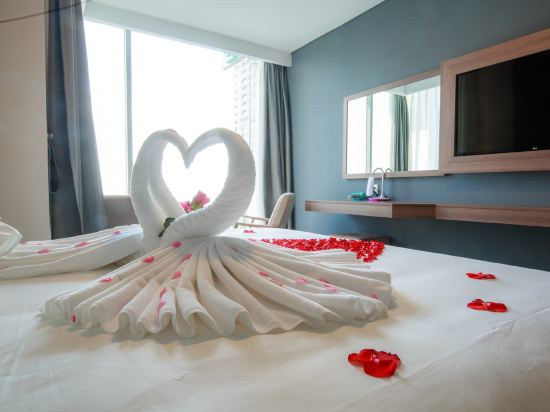 Libra Hotel Nha Trang - Tap to explore photos