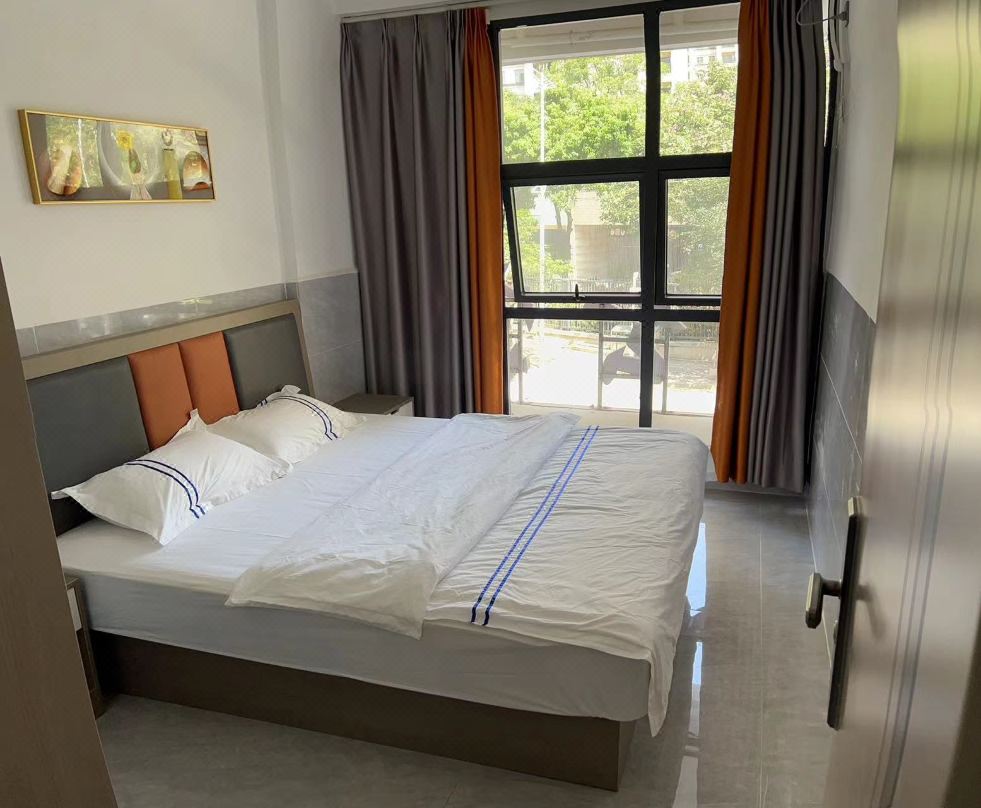 Fuxiang Apartment (Dalang Branch)