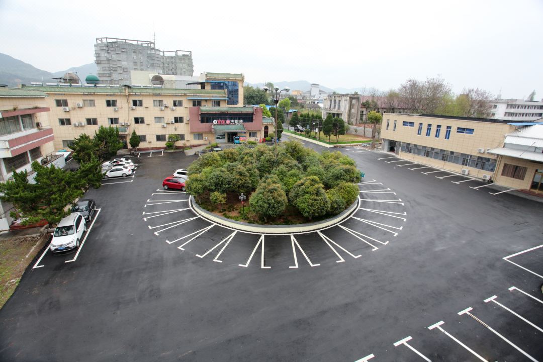 Longshangong Hotel