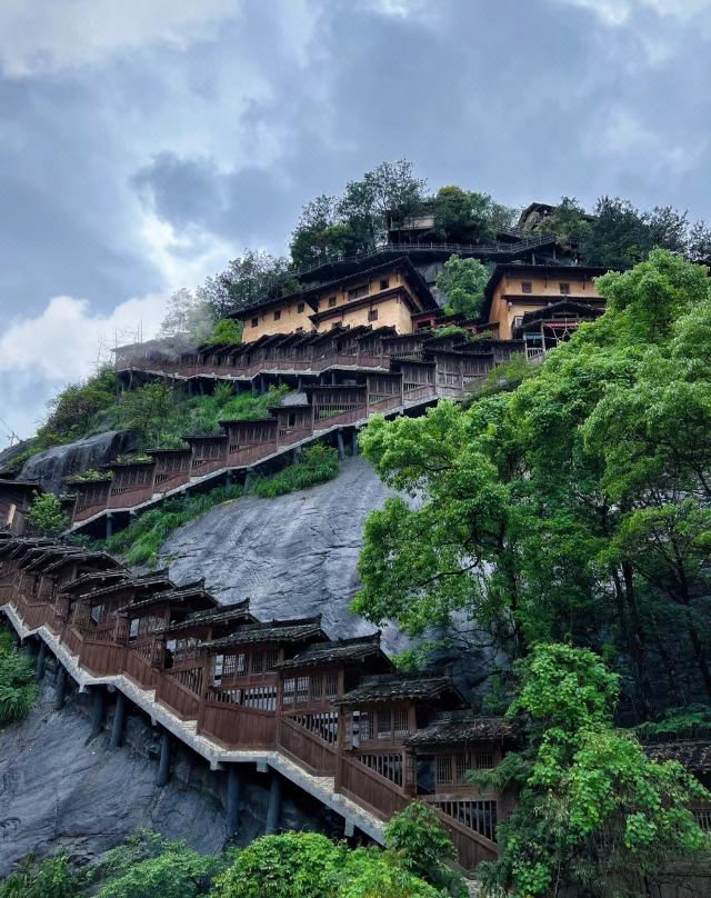 Shangraoyuanlai Homestay (Huatanshan Bus Station)