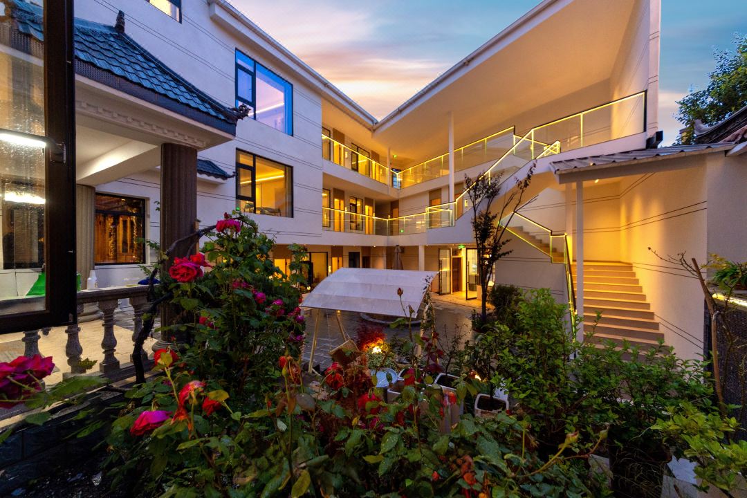 Yunji Oxygen Supply Homestay (Shangri La Dukezong Ancient City Branch)
