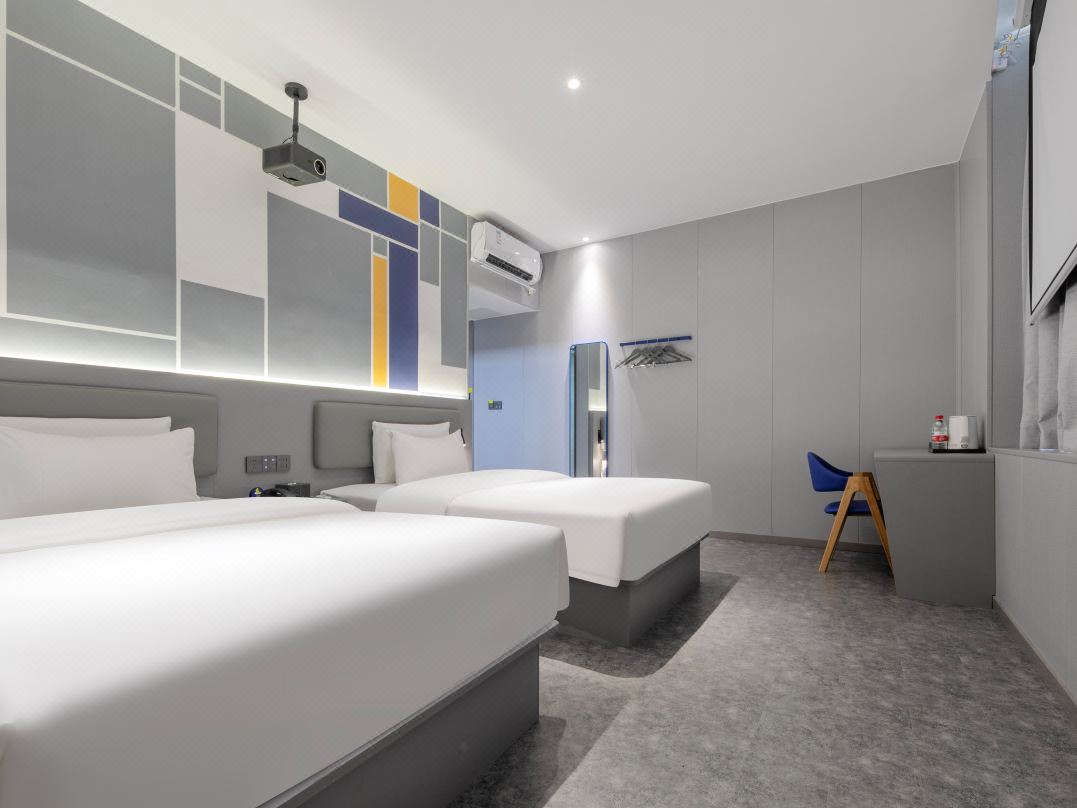 7Days Inn Hotel (Wuhan Jianghan Road Subway Station)