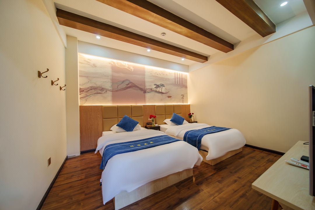 Jianshui Lane to B&B