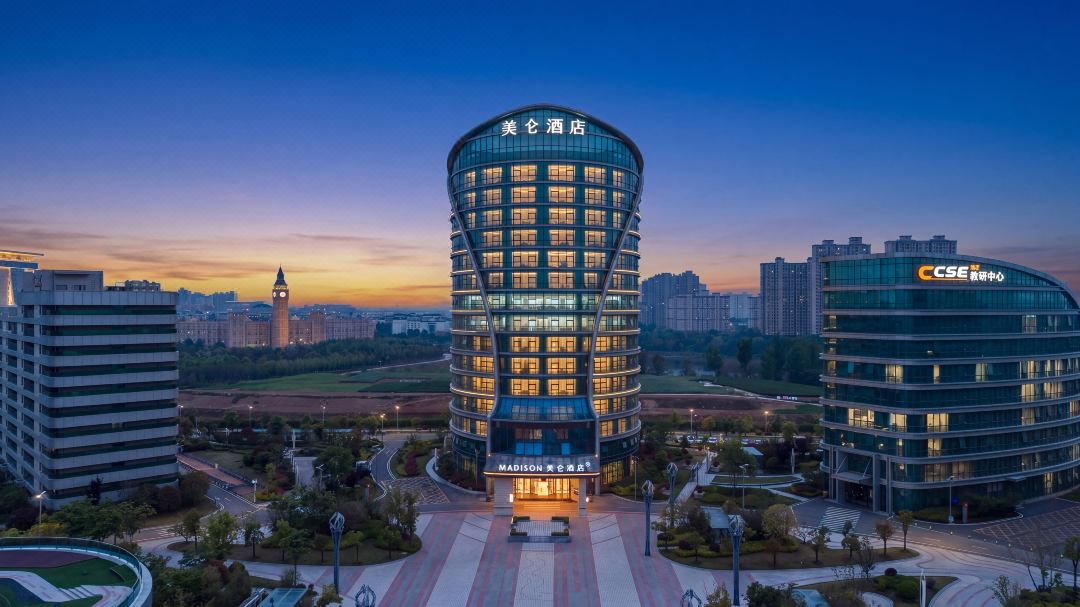 Xinzheng Meilun Hotel