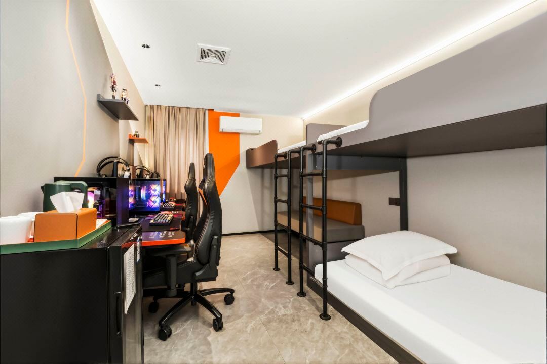 Chuangyu · ALIENWARE E-Sports (Shenzhen Tianhong Shopping Mall Bantian North Metro Station Store)