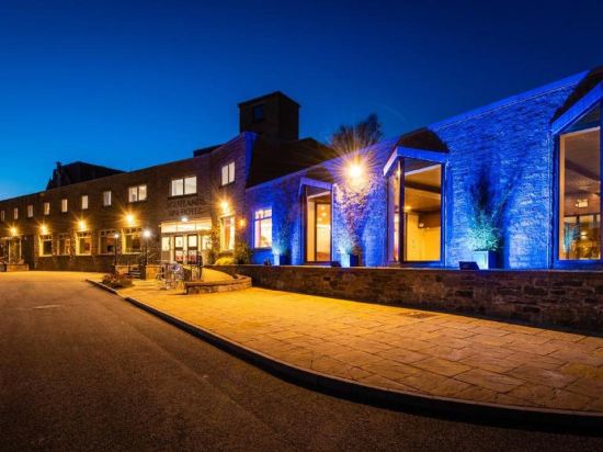 Scotlands Spa Hotel - Tap to explore photos