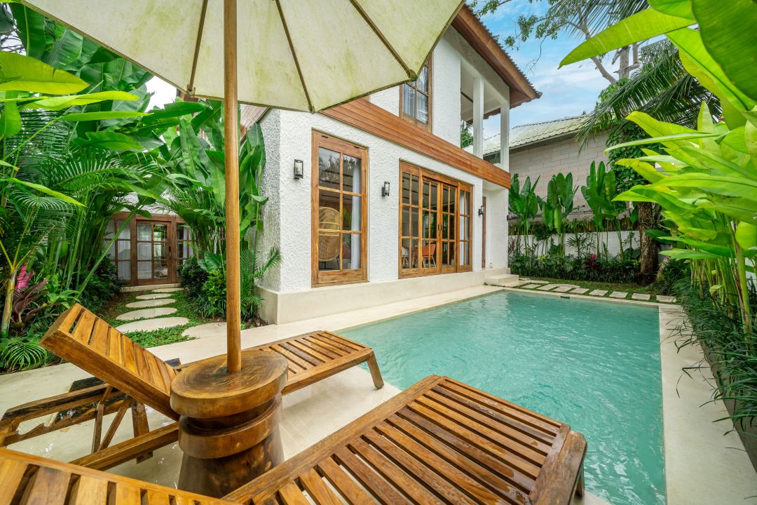 Tropical Tribe - Brand New Oasis Villa with Large Pool