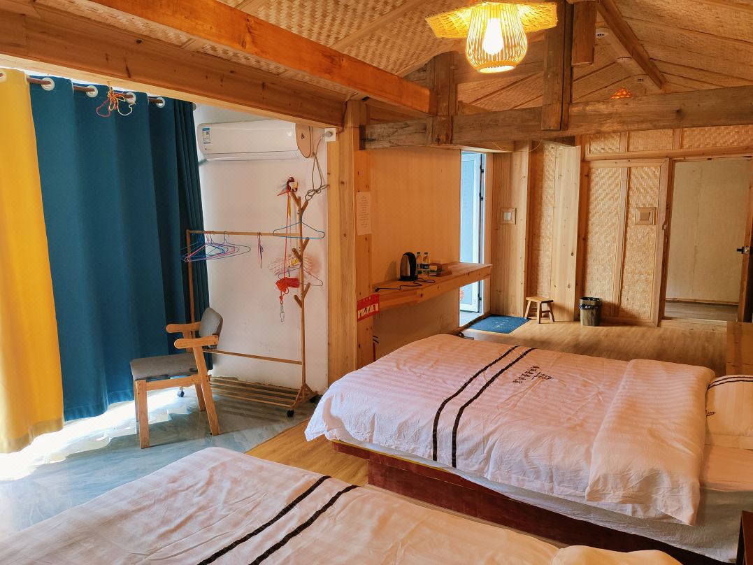 Huanggang Dongzhai Jingdeng Homestay