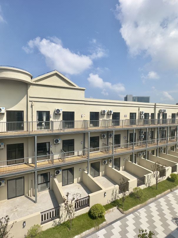 Lumeijia Garden-style Serviced Apartment (Zhenbei Road)