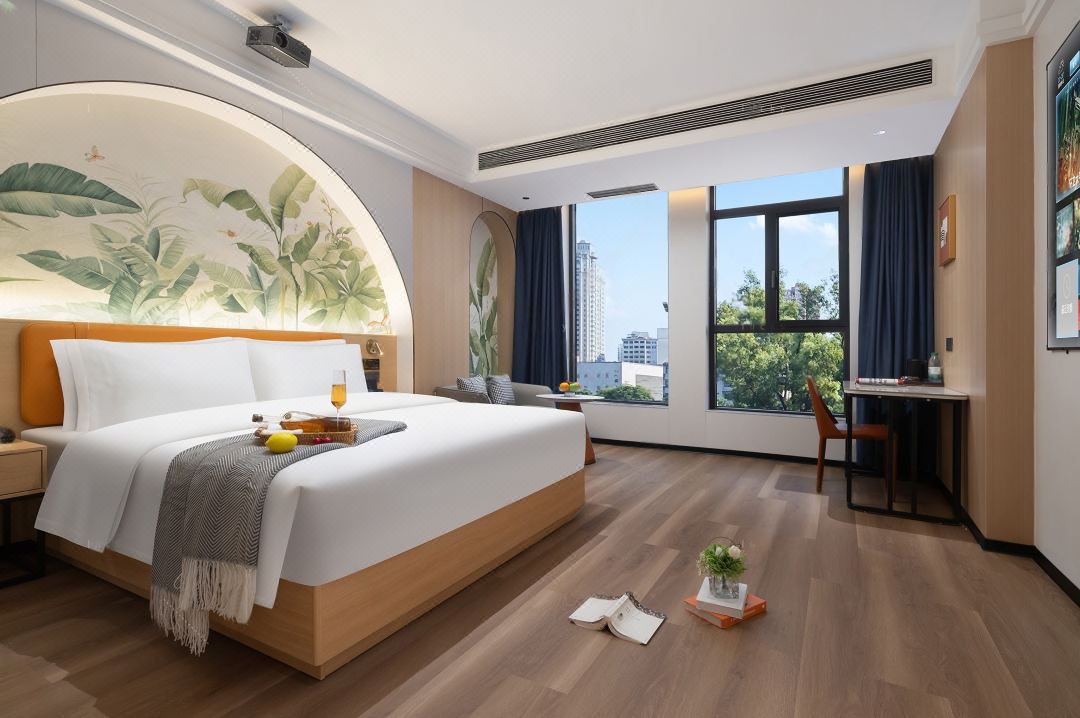 Yufeng Hotel