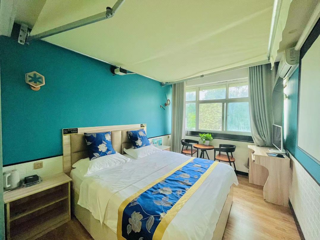 Hebi youth livable Hotel