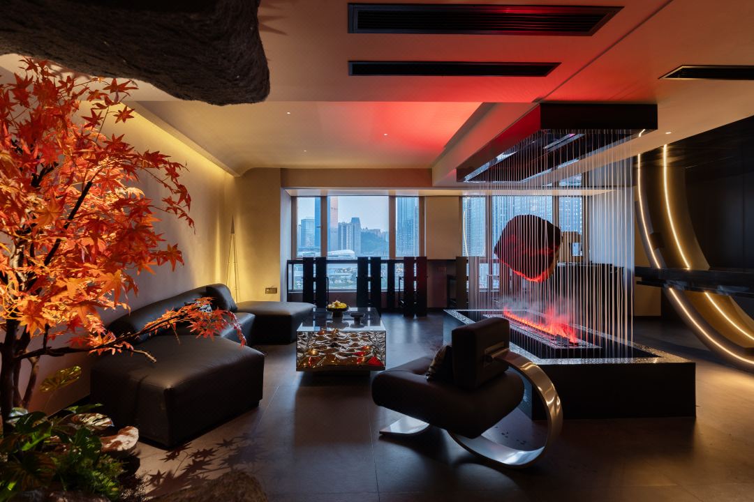A shadow Hotel