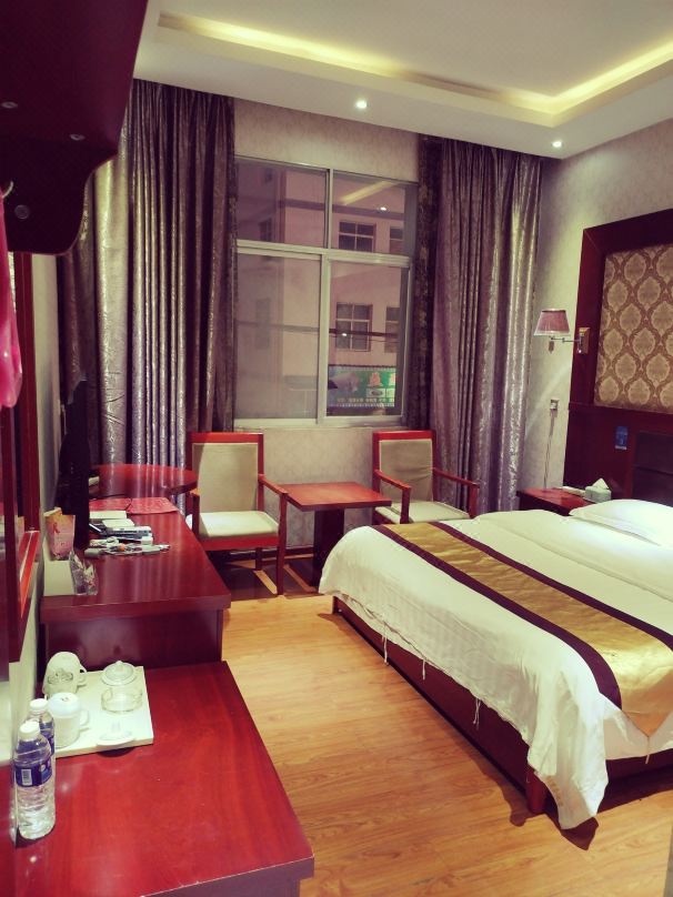 Longtai Business Hotel Lishui
