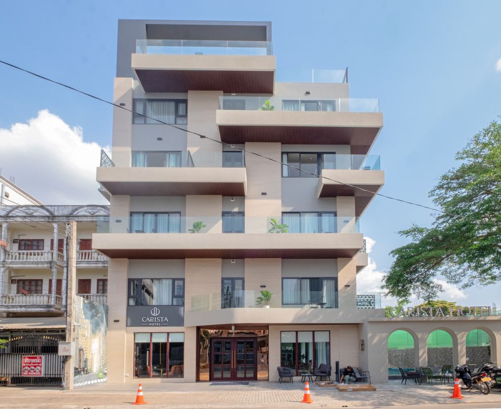 Carista Hotel