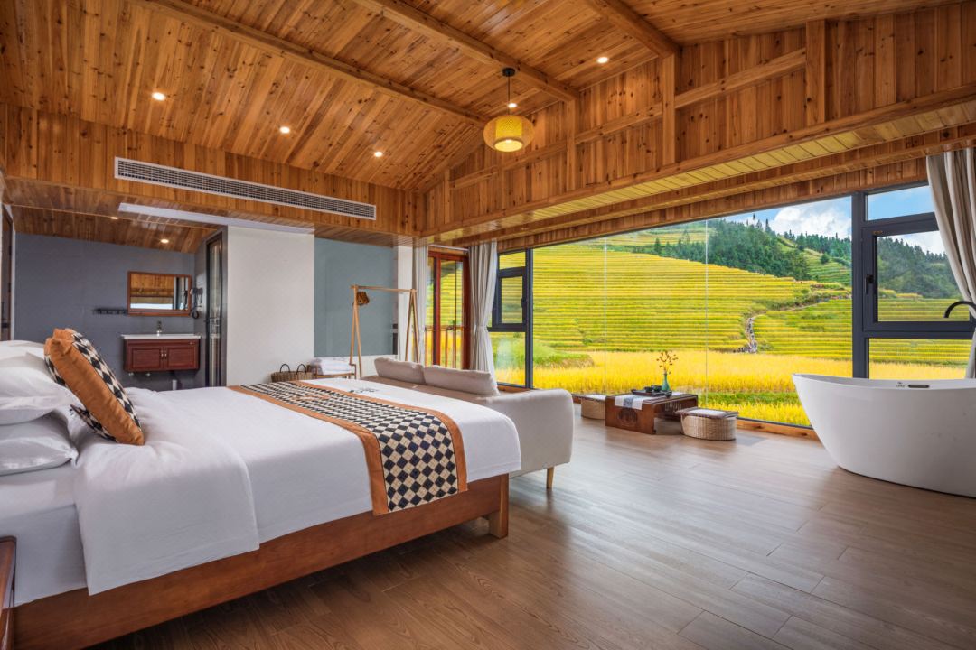 Longji West Window Moon Homestay (Jiulong Wuhu Observation Deck)