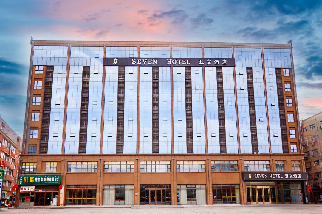 Sewen Hotel (Zhengzhou Jindai Industrial Park Cloud Times Square Branch)