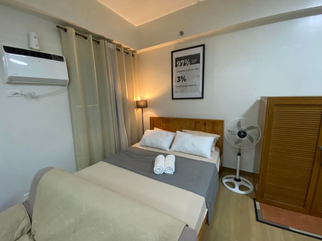 Affordable Stay near  SM trece | Netflix+WiFi
