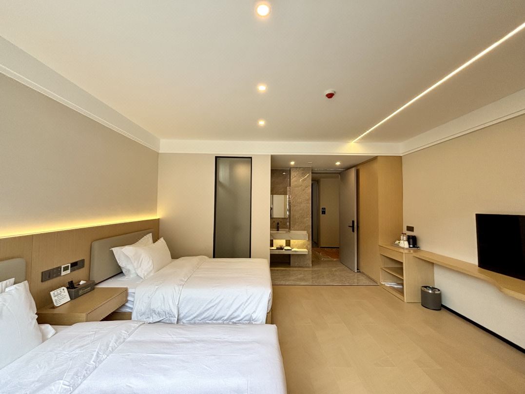 Hongyuan Yunshan Yashe Hotel