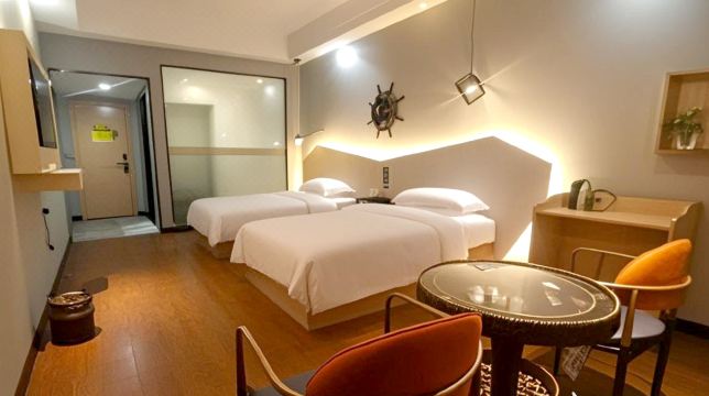 Huaxin Art Hotel (Shaoyang Station Branch)