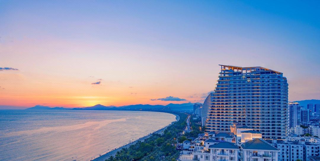 Luoke Platinum Sea View Hotel