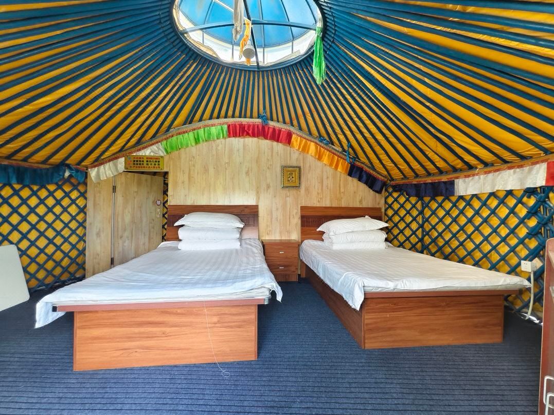 Dongwuqi Melintala Yurts Hotel