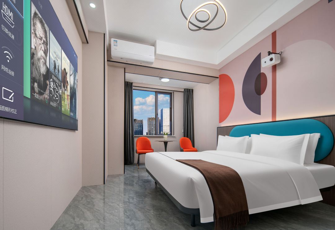 Mengduo Fashion Hotel (Xiyingmen Fancheng South High-speed Railway Station)