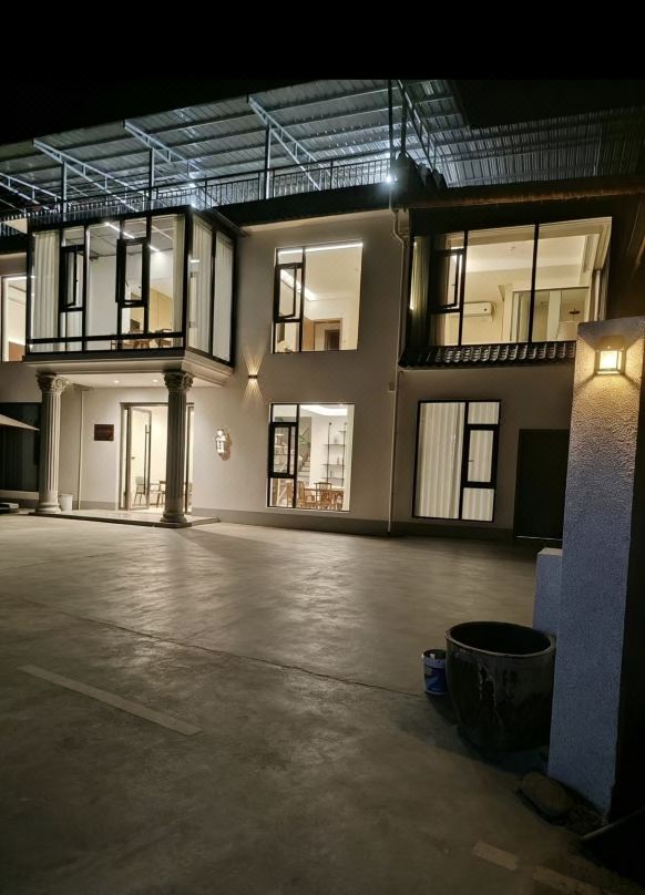 Fengen Courtyard