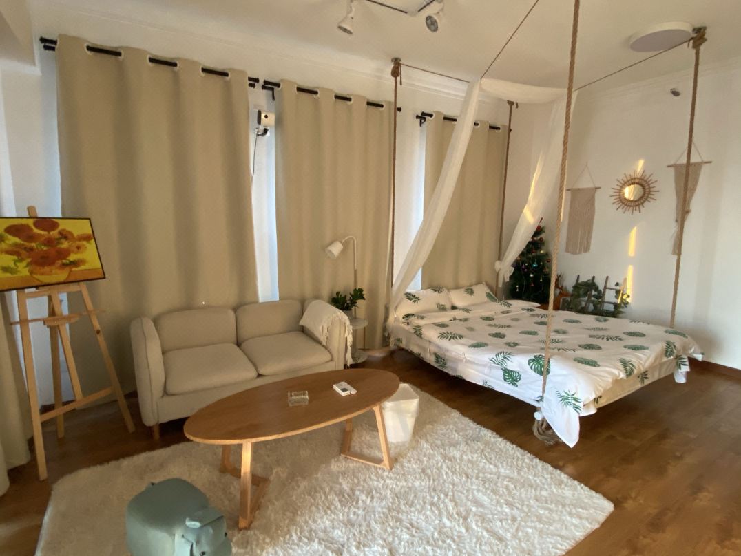 Black Fox E-sports Homestay (Bengbu High-Speed Railway Station)