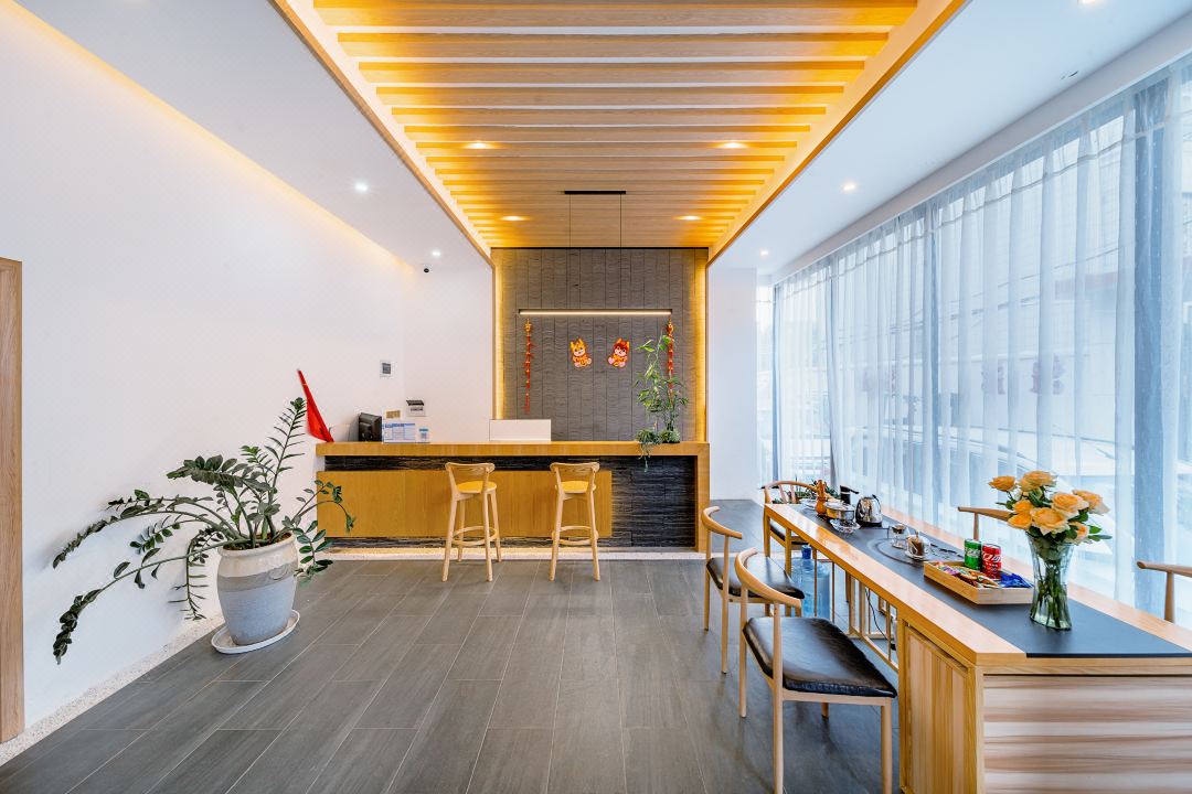 Nosedun Hotel (Dali High-Speed Railway Station Erhai Park)