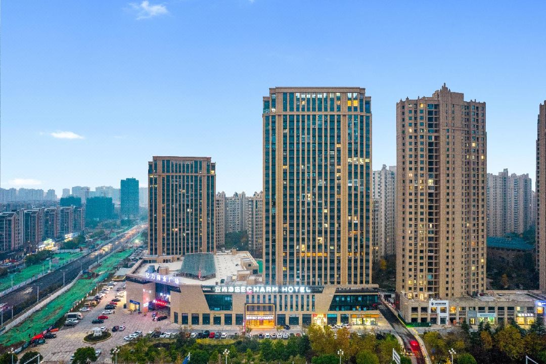 Yishang Hotel (Huai'an Dianchishan Park Yili Future City)