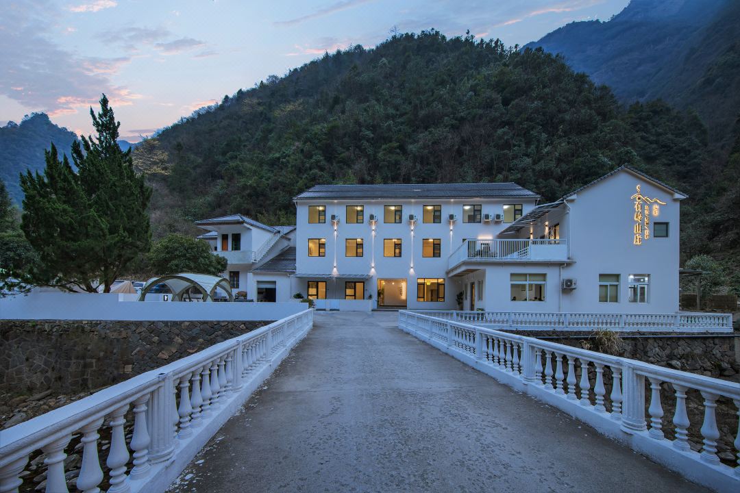 Shiling Mountain Villa Anji Infinity Pool Canyon Mountain Spring Homestay