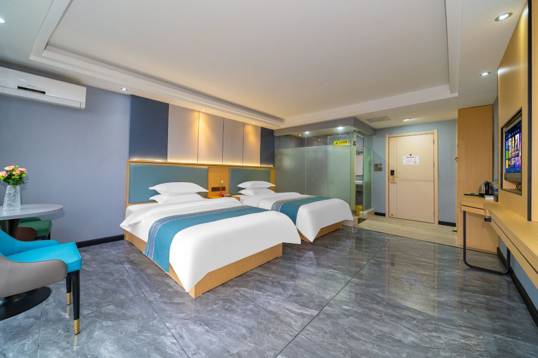 Yihang Hotel