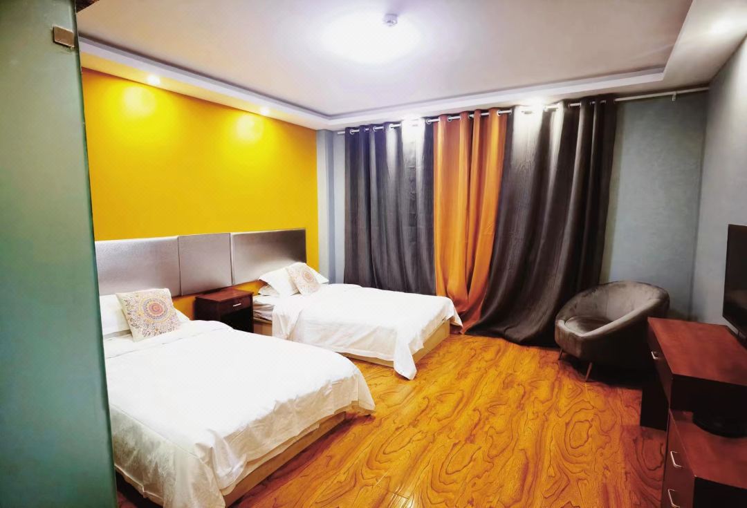 Yiju Hotel (Tukes Baguacheng Lijie Branch)
