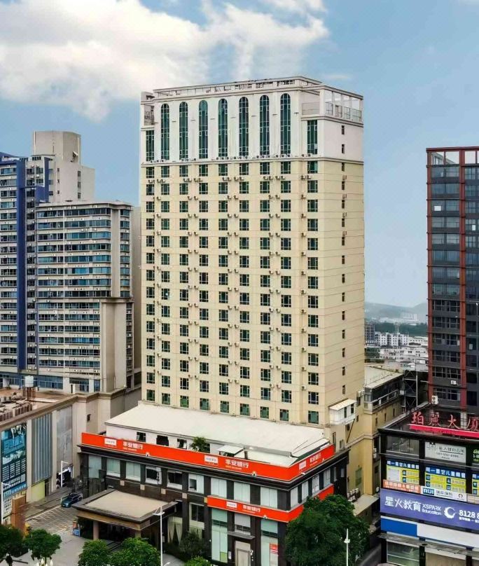 Borrman Hotel (Dongguan Changping Avenue)