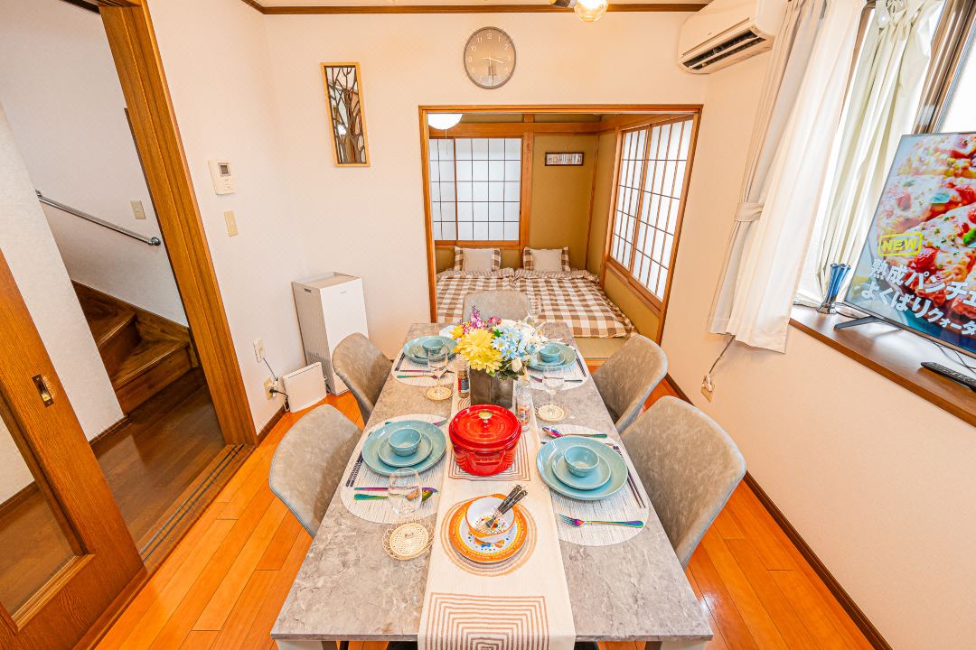 4-min walk/4 lines/95m2+free garage/4BR 2T 2B