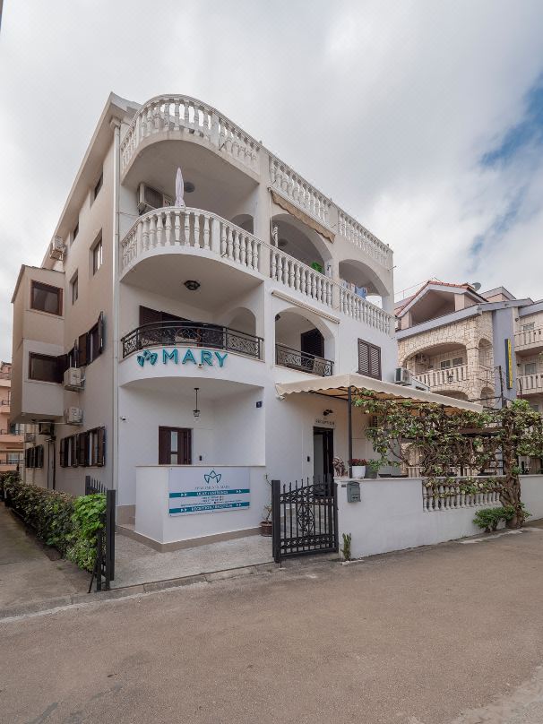 Apartments Mary