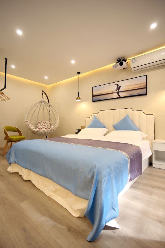 Zhishang Collection Hotel (Kunming Shiji Jinyuan Dadou Motian Shopping Center)