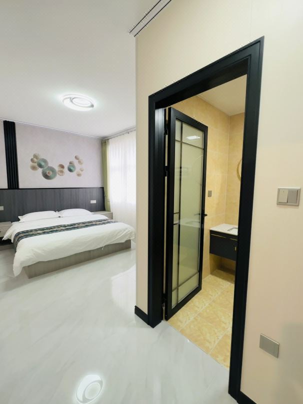 Qingdao Laixi Yunyiting Hotel (Aviation Technology Vocational College)