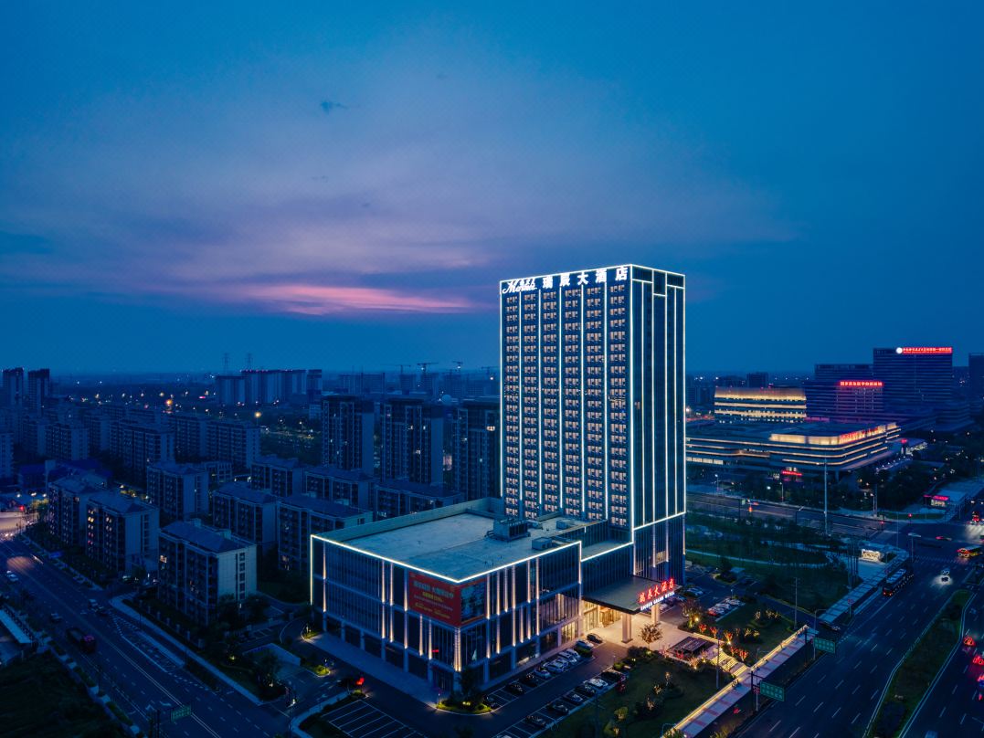 RICHEN  GRAND  HOTEL