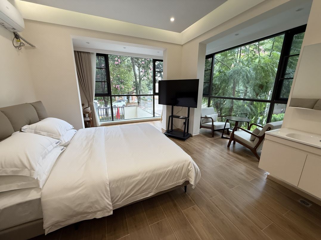Maitreya Muen Homestay (Qiuyu Academy)