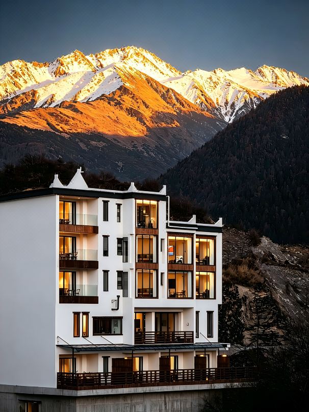 青崖·遠山|Alpine環山觀景度假美宿（四姑娘山雙橋溝景區店）
